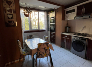 Satılır 2 otaqlı 60 m2 köhnə tikili Ukrayna dairəsi