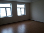 Satılır 25 otaqlı 6000 m2 obyekt 8 Noyabr m.