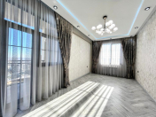 Satılır 3 otaqlı 138 m2 yeni tikili 8 km