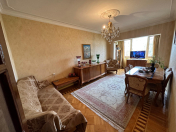 Satılır 3 otaqlı 85 m2 köhnə tikili Gənclik m.