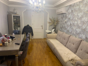 Satılır 4 otaqlı 90 m2 köhnə tikili Nəriman Nərimanov m.