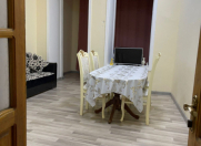 İcarəyə verilir 2 otaqlı 55 m2 köhnə tikili 28 May m.