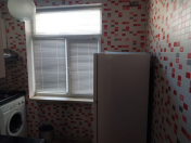 İcarəyə verilir 3 otaqlı 70 m2 köhnə tikili 28 May m.