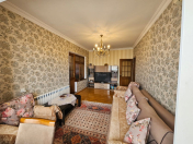 Satılır 2 otaqlı 70 m2 köhnə tikili Nəriman Nərimanov m.