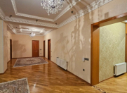 Satılır 4 otaqlı 200 m2 yeni tikili Odlar Yurdu Universiteti