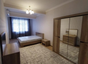 İcarəyə verilir 2 otaqlı 80 m2 yeni tikili Şərq Bazarı