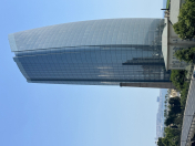 Satılır 4 otaqlı 220 m2 yeni tikili Səbail r.