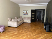 İcarəyə verilir 3 otaqlı 150 m2 yeni tikili 28 May m.