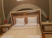 İcarəyə verilir 10 otaqlı 400 m2 villa Şəki