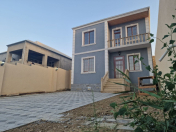 Satılır 4 otaqlı 170 m2 həyət evi Masazır