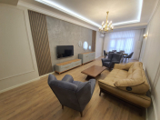 İcarəyə verilir 3 otaqlı 170 m2 yeni tikili Axundov bağı