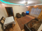 İcarəyə verilir 2 otaqlı 50 m2 köhnə tikili Elmlər Akademiyası m.