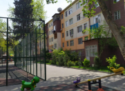 Satılır 2 otaqlı 52 m2 köhnə tikili Ayna Sultanova heykəli