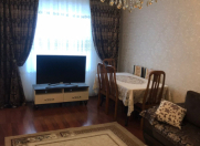 Satılır 4 otaqlı 100 m2 köhnə tikili Əhmədli m.