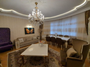 Satılır 3 otaqlı 220 m2 yeni tikili Gənclik m.