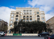 İcarəyə verilir 3 otaqlı 100 m2 yeni tikili 28 May m.