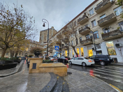 Satılır 4 otaqlı 200 m2 obyekt Sahil m.