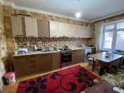 Satılır 8 otaqlı 200 m2 həyət evi Biləcəri