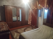 İcarəyə verilir 3 otaqlı 55 m2 köhnə tikili Nəsimi r.