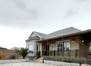 İcarəyə verilir 4 otaqlı 160 m2 bağ evi Sea Breeze Resort