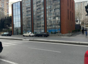 Satılır 15 otaqlı 1100 m2 yeni tikili 9 mkr