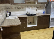 Satılır 4 otaqlı 100 m2 köhnə tikili Neftçilər m.