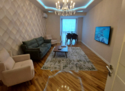 İcarəyə verilir 2 otaqlı 100 m2 yeni tikili Nizami m.