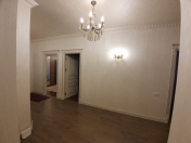 İcarəyə verilir 3 otaqlı 148 m2 yeni tikili Elmlər Akademiyası m.