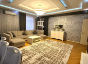 Satılır 4 otaqlı 160 m2 yeni tikili 9 mkr