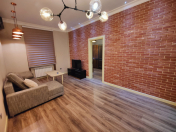 İcarəyə verilir 2 otaqlı 55 m2 köhnə tikili 28 May m.