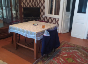 İcarəyə verilir 3 otaqlı 88 m2 köhnə tikili 28 May m.