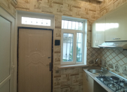 Satılır 1 otaqlı 23 m2 həyət evi İnşaatçılar m.