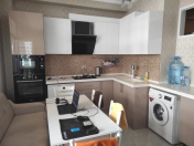 Satılır 2 otaqlı 90 m2 yeni tikili Nəsimi m.