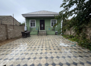 Satılır 3 otaqlı 95 m2 həyət evi Binə