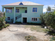 Satılır 5 otaqlı 352 m2 həyət evi Binə