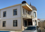 Satılır 4 otaqlı 180 m2 villa Binə