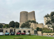 Satılır 3 otaqlı 90 m2 köhnə tikili İçəri Şəhər m.