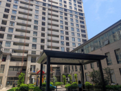 Satılır 3 otaqlı 130 m2 yeni tikili 28 May m.