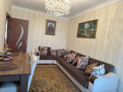 Satılır 4 otaqlı 85 m2 köhnə tikili Əhmədli m.