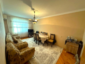 Satılır 2 otaqlı 60 m2 köhnə tikili Həzi Aslanov m.