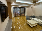 Satılır 4 otaqlı 100 m2 köhnə tikili Nizami m.