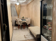 Satılır 2 otaqlı 75 m2 yeni tikili Bakıxanov