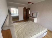 İcarəyə verilir 2 otaqlı 60 m2 köhnə tikili Həzi Aslanov m.