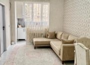 Satılır 2 otaqlı 55 m2 köhnə tikili Memar Əcəmi m.