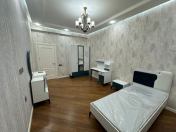 İcarəyə verilir 4 otaqlı 185 m2 yeni tikili Ağ şəhər