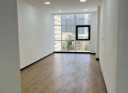 İcarəyə verilir 1 otaqlı 32 m2 ofis Azərbaycan Dillər Universiteti