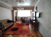 İcarəyə verilir 3 otaqlı 75 m2 köhnə tikili İnşaatçılar m.