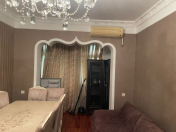 İcarəyə verilir 4 otaqlı 120 m2 köhnə tikili Nəsimi r.