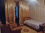 Satılır 3 otaqlı 75 m2 köhnə tikili Əhmədli m.