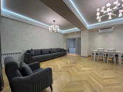 İcarəyə verilir 3 otaqlı 148 m2 yeni tikili Ağ şəhər